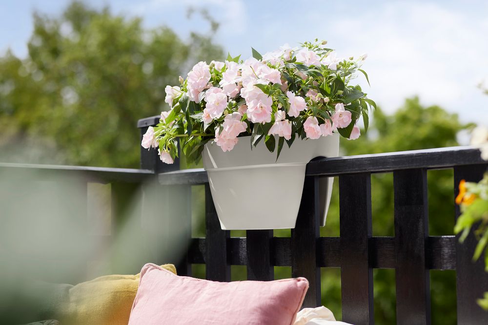 Vibia Campana Flower Bridge 40
