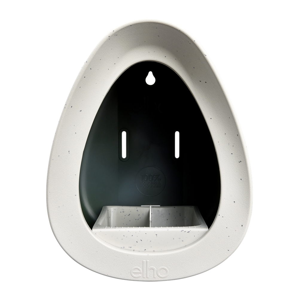 Essential Bird Feeder 18